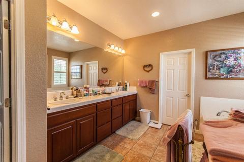 9357 Vintner Cir, Patterson, CA 95363 photo 17