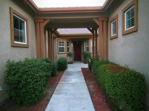 115 Portrait Ln, Patterson, CA 95363 photo 2