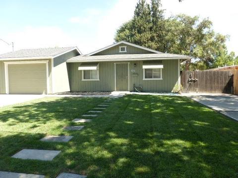 494 Sycamore Ave, Gustine, CA 95322 photo 2