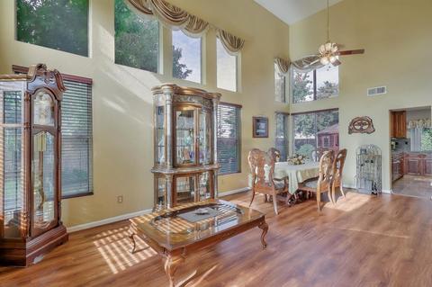 2415 Monroe St, Tracy, CA 95376 photo 4