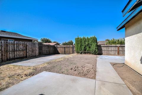 404 J St, Lathrop, CA 95330 photo 27