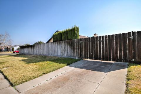 404 J St, Lathrop, CA 95330 photo 36