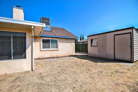 404 J St, Lathrop, CA 95330 photo 32