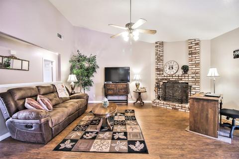 404 J St, Lathrop, CA 95330 photo 5