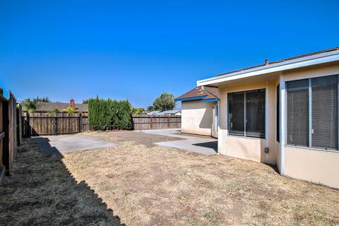 404 J St, Lathrop, CA 95330 photo 35