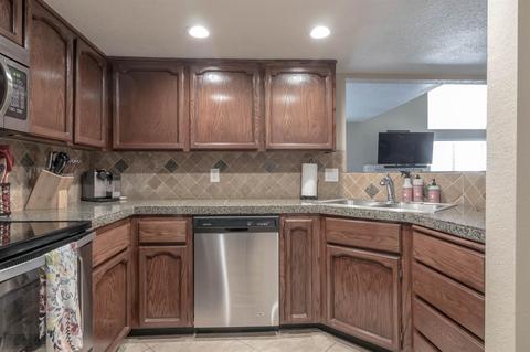 1101 Cedar Creek Dr #2, Modesto, CA 95355 photo 7