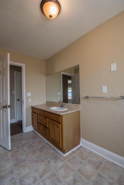 2500 Park St, Ceres, CA 95307 photo 19
