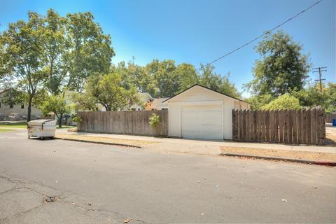 537 E Marshall St, Turlock, CA 95380 photo 22