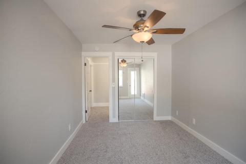 537 E Marshall St, Turlock, CA 95380 photo 12
