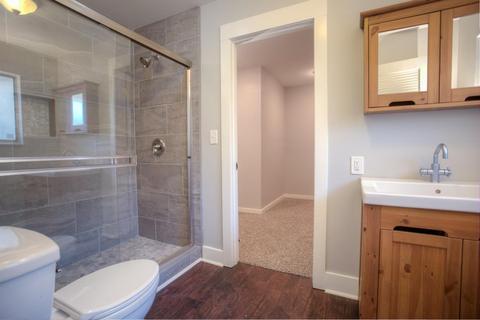 537 E Marshall St, Turlock, CA 95380 photo 16