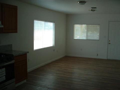 1704 Eureka, Modesto, CA 95358 photo 4