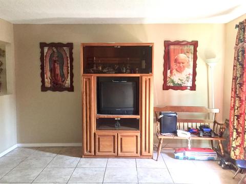 711 W 4th St, Merced, CA 95341 photo 3