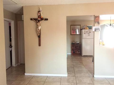 711 W 4th St, Merced, CA 95341 photo 2