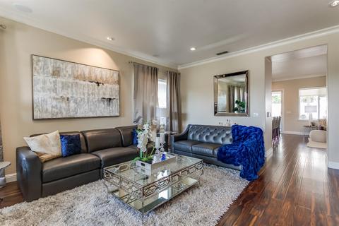 352 Kristen Way, Ripon, CA 95366 photo 4