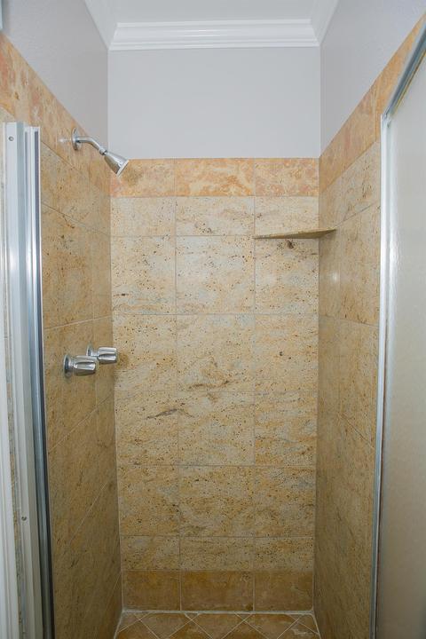 2513 E Orangeburg Ave, Modesto, CA 95355 photo 18