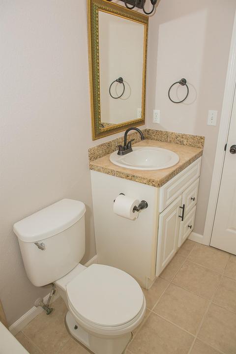 2513 E Orangeburg Ave, Modesto, CA 95355 photo 15