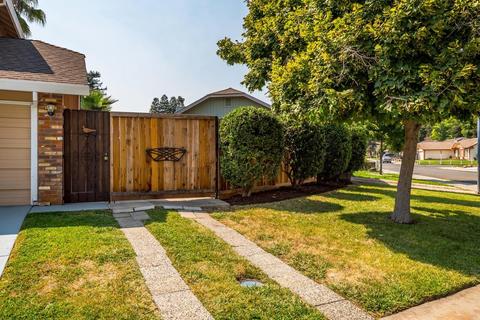 3927 Rollins Way, Antelope, CA 95843 photo 4