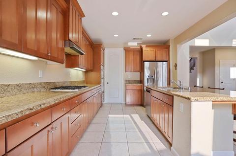 2905 Espana Ln, Modesto, CA 95355 photo 12