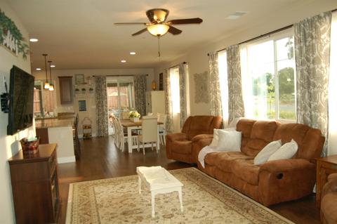 956 Potter St, Winters, CA 95694 photo 8