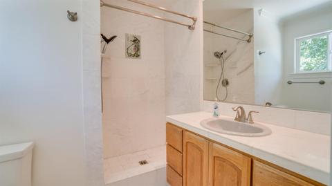 7121 Pine View Dr, Folsom, CA 95630 photo 11