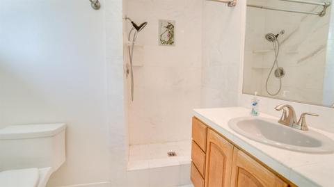 7121 Pine View Dr, Folsom, CA 95630 photo 13