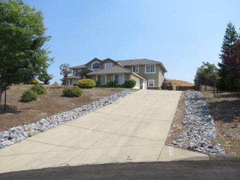 411 Croyden Ct, Rescue, CA 95672 photo 2
