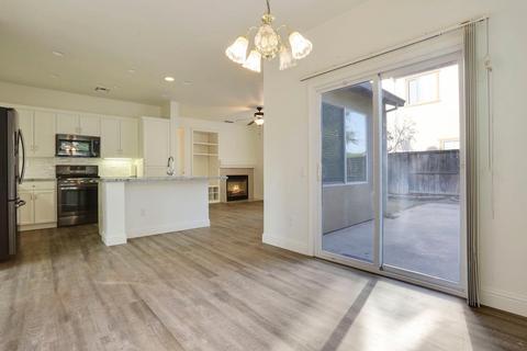 3332 Dewar Ln, Turlock, CA 95382 photo 9