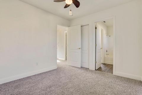 3332 Dewar Ln, Turlock, CA 95382 photo 21
