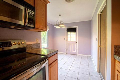 409 Scout Way, Modesto, CA 95351 photo 4