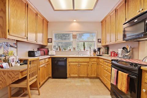 1121 S School St, Lodi, CA 95240 photo 14