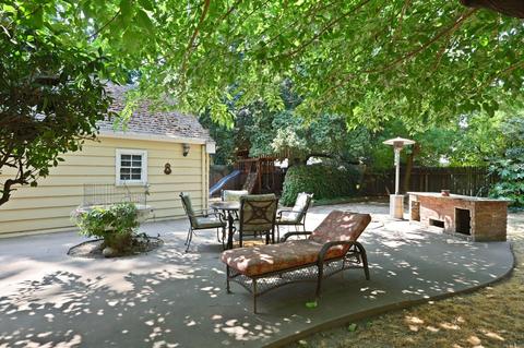 1121 S School St, Lodi, CA 95240 photo 32