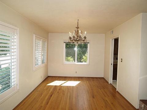 1502 Maplewood Dr, Modesto, CA 95350 photo 3