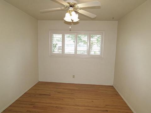 1502 Maplewood Dr, Modesto, CA 95350 photo 11