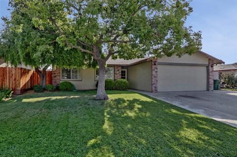388 Almond Ct, Ripon, CA 95366 photo 2