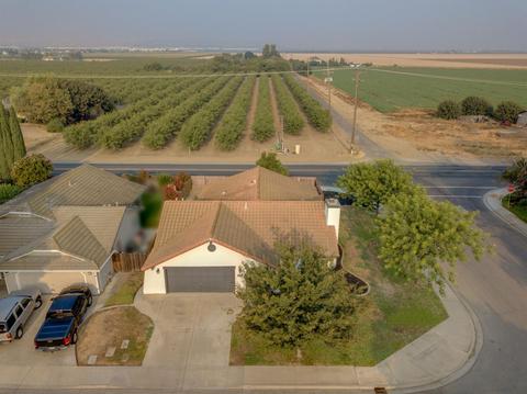 948 Arambel Dr, Patterson, CA 95363 photo 4