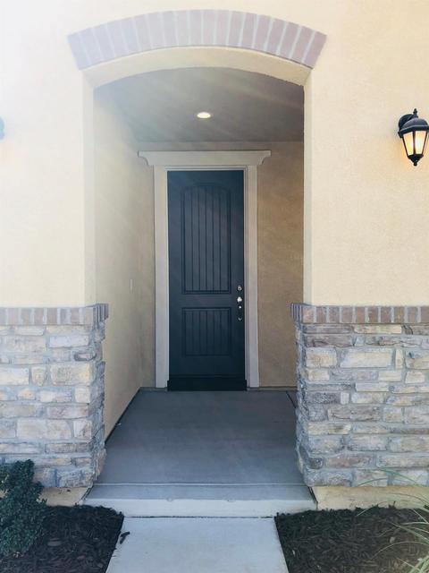 3916 Lookout Dr, Modesto, CA 95355 photo 2