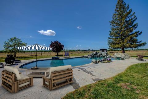 8144 E Lathrop Rd, Manteca, CA 95336 photo 13