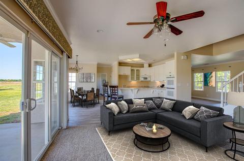 8144 E Lathrop Rd, Manteca, CA 95336 photo 4