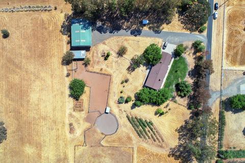 26758 Via Robles, Winters, CA 95694 photo 6