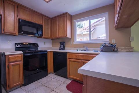 3325 Pinyon Pine Ln, Modesto, CA 95354 photo 14