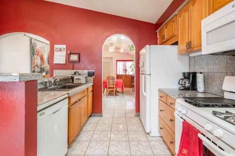 433 Montague Ct, Modesto, CA 95351 photo 8