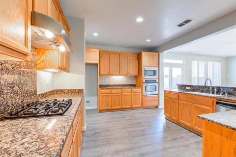 1641 Biarritz St, Tracy, CA 95304 photo 11