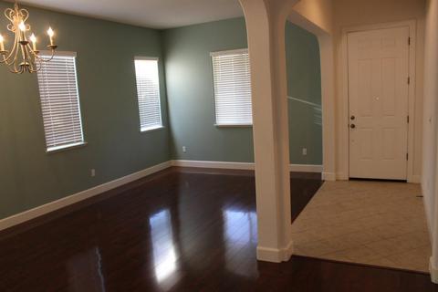 1071 Limestone Dr, Folsom, CA 95630 photo 6