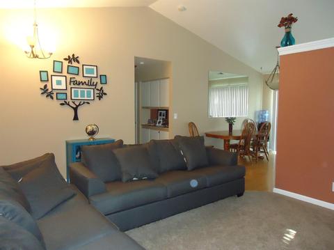 2124 Ustick Rd, Modesto, CA 95358 photo 2