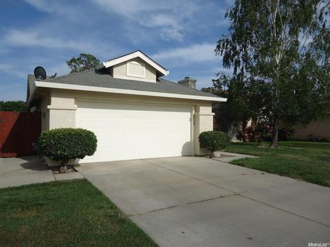 2124 Ustick Rd, Modesto, CA 95358 photo 1