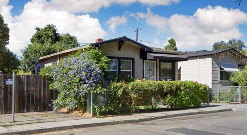 407 E Hampton St, Stockton, CA 95204 photo 1