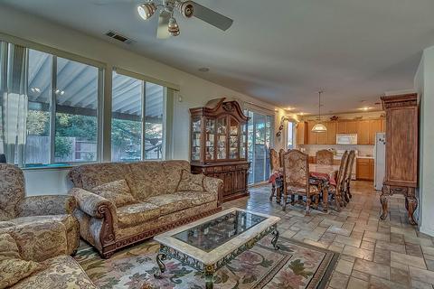 725 Blausanne Ln, Manteca, CA 95337 photo 7
