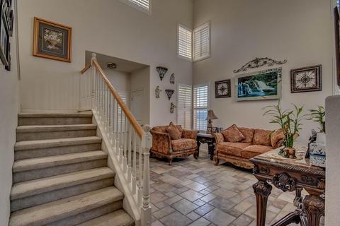 725 Blausanne Ln, Manteca, CA 95337 photo 2