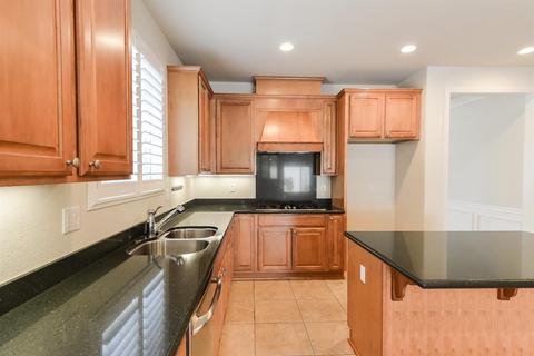 2358 Shadow Berry Dr, Manteca, CA 95336 photo 8