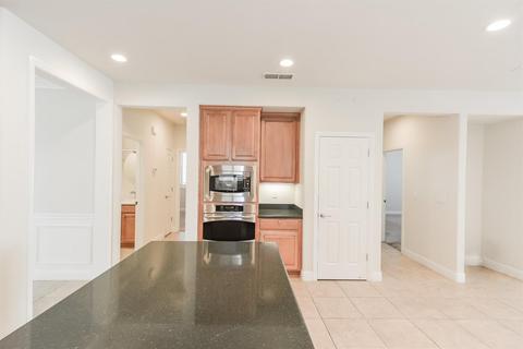 2358 Shadow Berry Dr, Manteca, CA 95336 photo 11